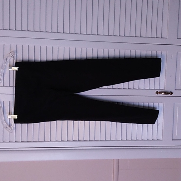 Girls Circo size XL 14/16 black leggings - Picture 2 of 3